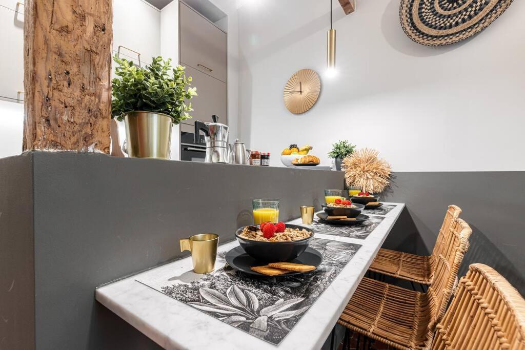 La Croix - Old Town Modern Apartment - 2 Bedrooms Nizza Esterno foto